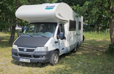 Odpočet DPH, zimní provoz, jízda i spaní 6 osob, fotovoltaika, M1 osobní, STK 2/2028